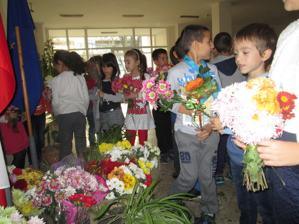 Цветя за Славейков
