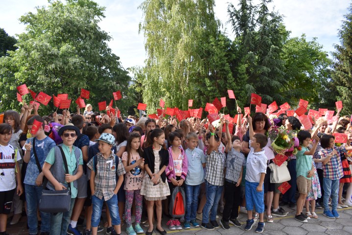 Славейковци празнуват 24 май