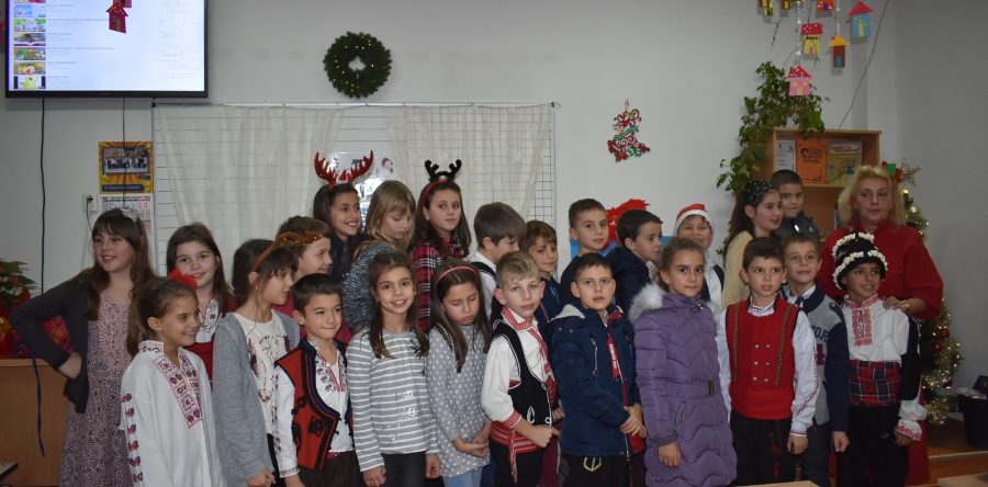„Коледа е…” във 2 в клас