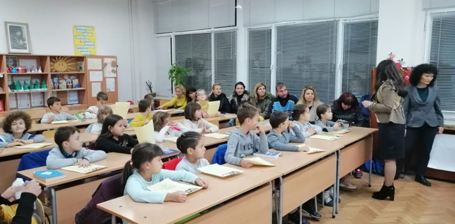 Второкласници откриха Седмицата на четенето