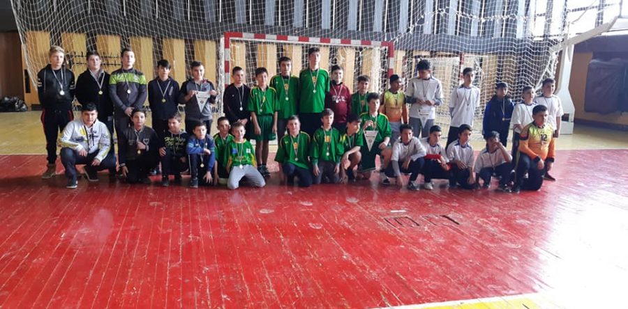 Първи сме по волейбол, баскетбол и хандбал на общинските ученически игри