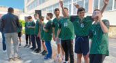 Президентът на ВК „Добруджа-07“ награди волейболистите ни – победители в ученическите игри