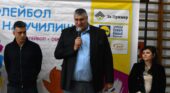 Славейковци се включиха в проекта “С волейбол на училище”