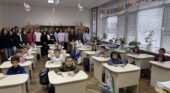 С почит към будителите и благодарност към първите учители